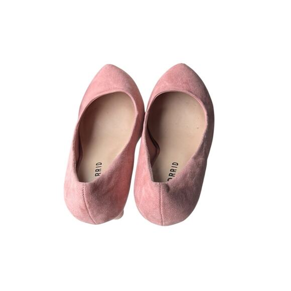 Torrid Faux Suede Pink Platform Heels Size 7 WW - Picture 3 of 7